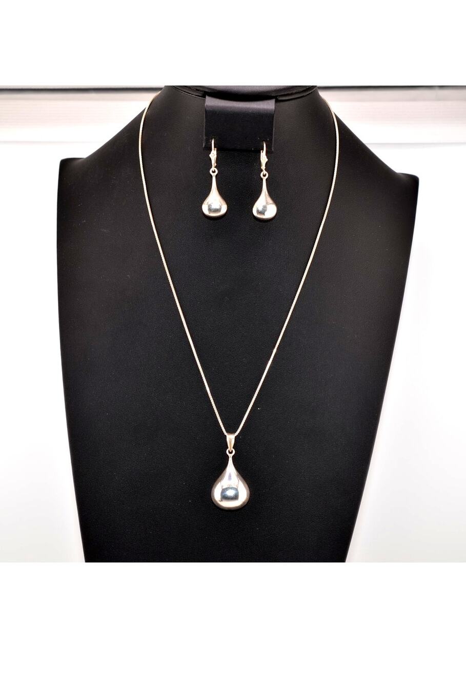925 Sterling Silver CI Italy Teardrop Pendant and Earrings Set
